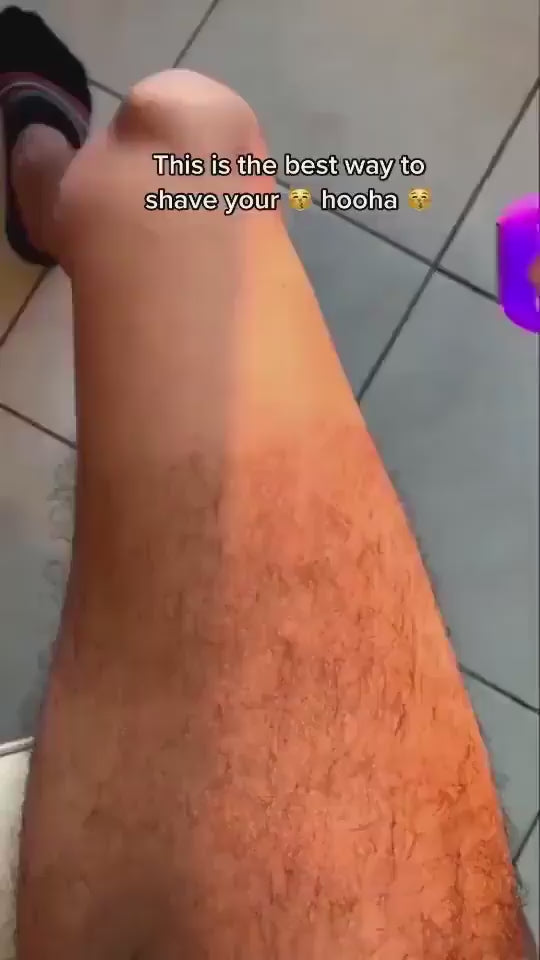 GlowEase™ Smooth-Motion Beauty Groomer