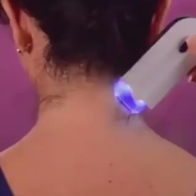 GlowEase™ Smooth-Motion Beauty Groomer